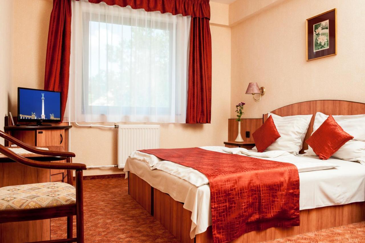 Beatrix Hotel Budapest Eksteriør bilde